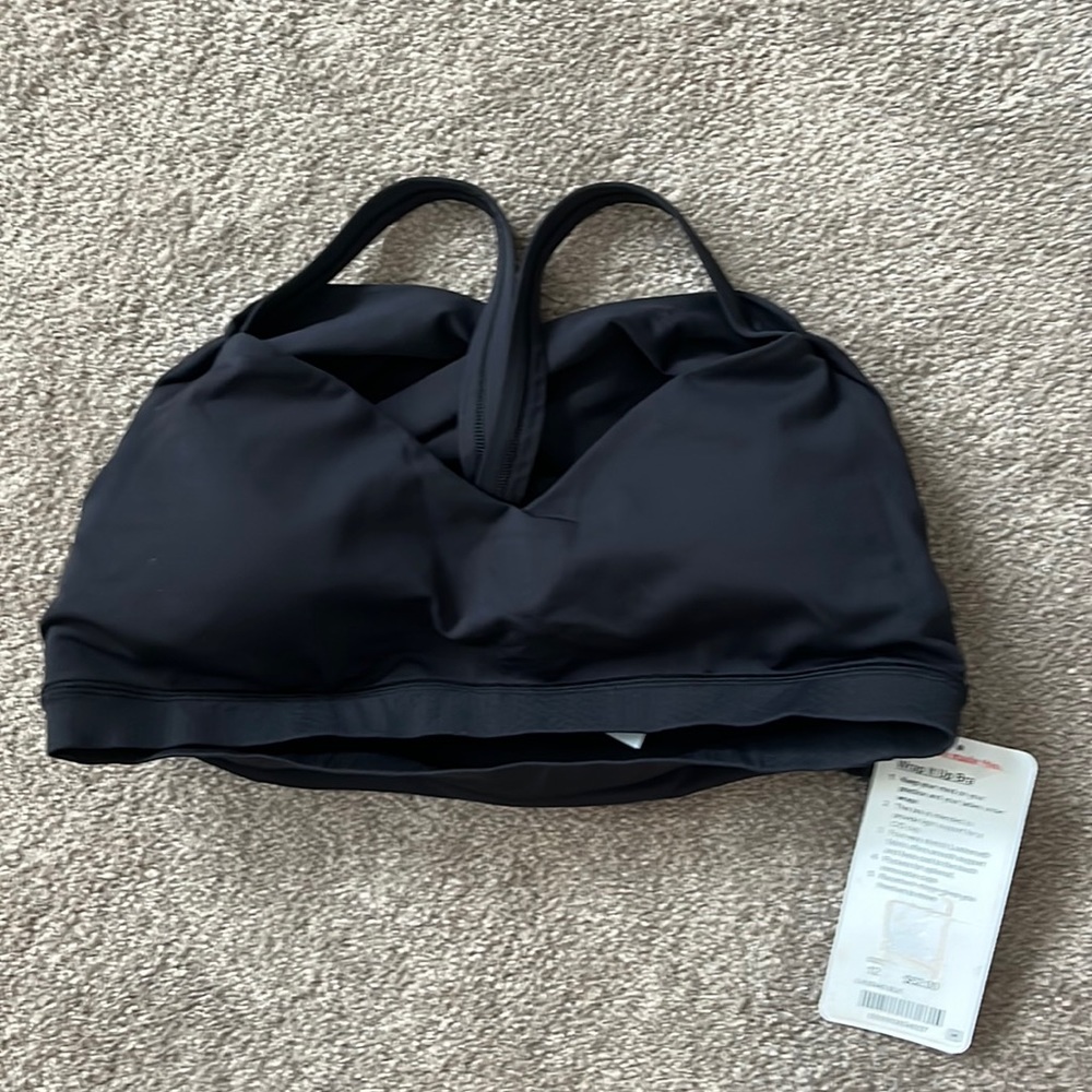 Lululemon Wrap it Up bra in black, size 12, nwt